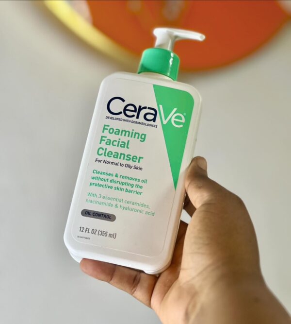 CERAVE FOAMING FACIAL CLEANSER