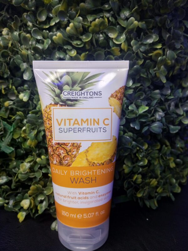 CREIGHTONS VITAMIN C SUPER FRUIT DAILY BRIGHTENING WASH