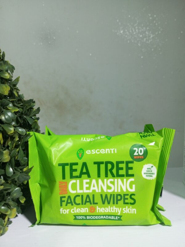 TEA TREE CLEANSING FACIAL WIPES