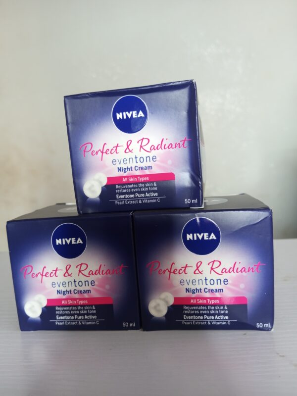 NIVEA PERFECT AND RADIANT NIGHT FACE CREAM