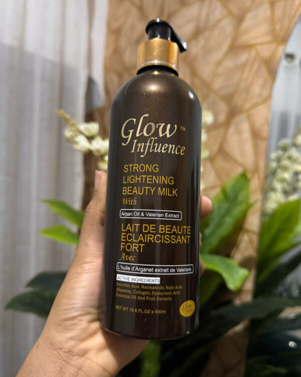 GLOW INFLUENCE STRONG LIGHTENING BEAUTY MILK 500ml