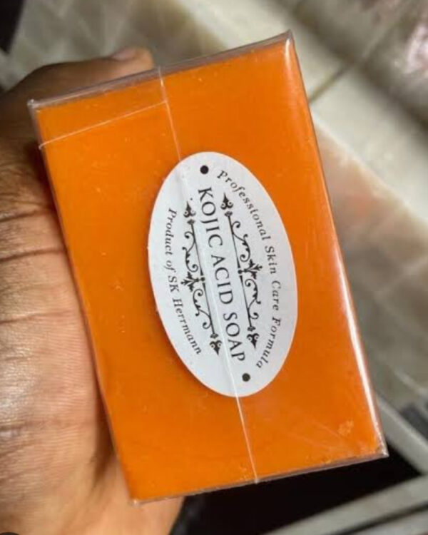 SK DUCHESS WHITENING BAR SOAP