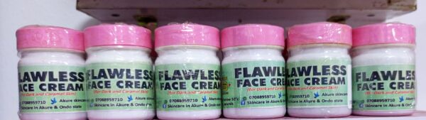 QBS FLAWLESS FACE CREAM 40g